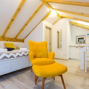 lux-apartment-arija.splithotels.org/